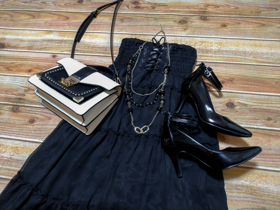 秋冬の装いを格上げするコートの魅力と選び方そして旬の着こなし術