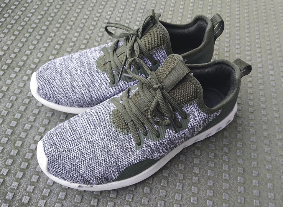 多彩に進化する現代ファッションの核ジャケットが持つ魅力と役割のすべて