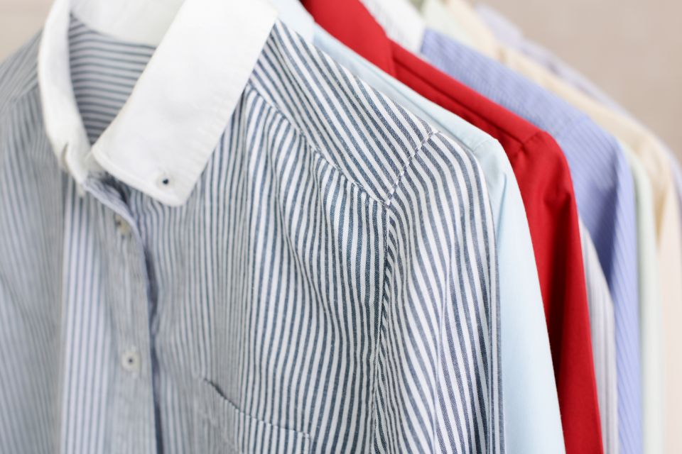 日常と季節を彩る万能ジャケットが叶える自分らしい装いの提案